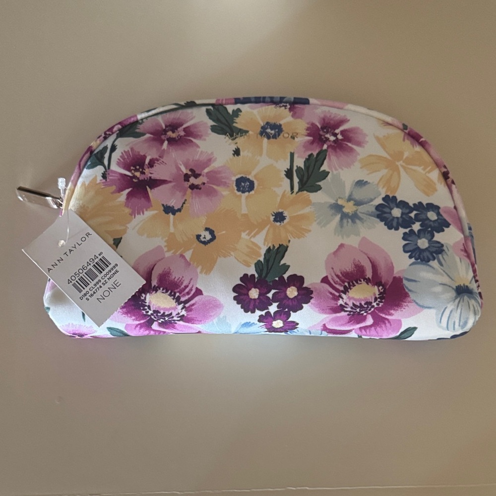 Ann Taylor Women’s Colorful Floral Pouch OS NWT